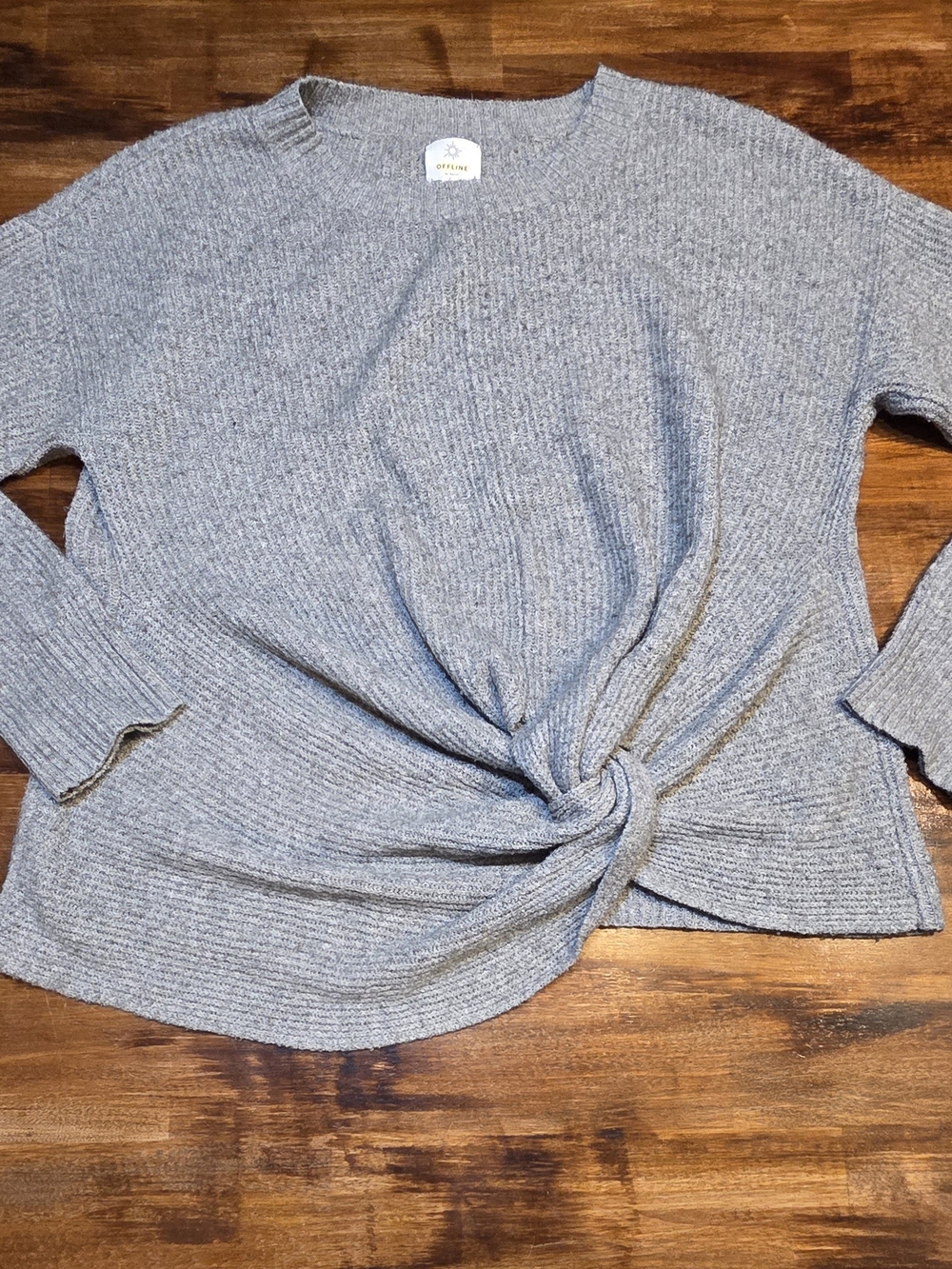 Offline By Aerie Grey Knot Hem Long Sleeve Knit Pullover Sweater Women’s Large